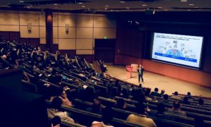 5G即将到来，所以机器人创新者应该准备好，说Verizon，Robotics Summit