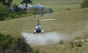 R22-UV无人直升机加入UAVOS机队用于精准农业