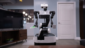 丰田研究所在虚拟开放日展示服务机器人原型